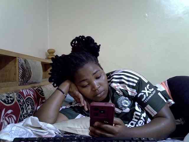 Honnyfuckinghot webcam