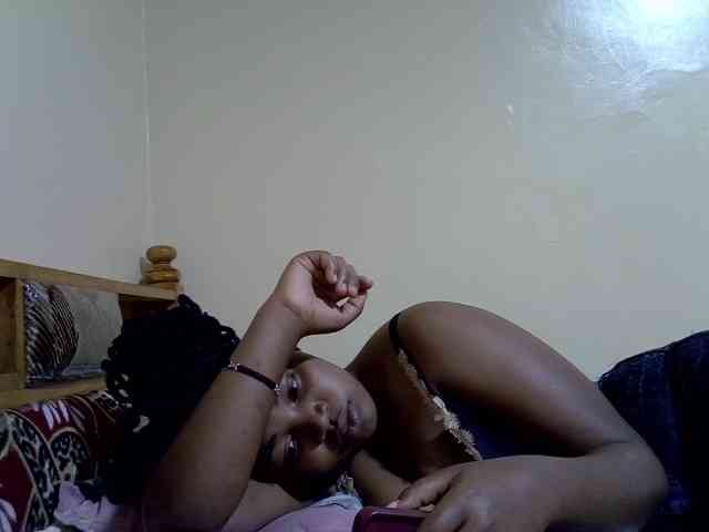 Honnyfuckinghot webcam