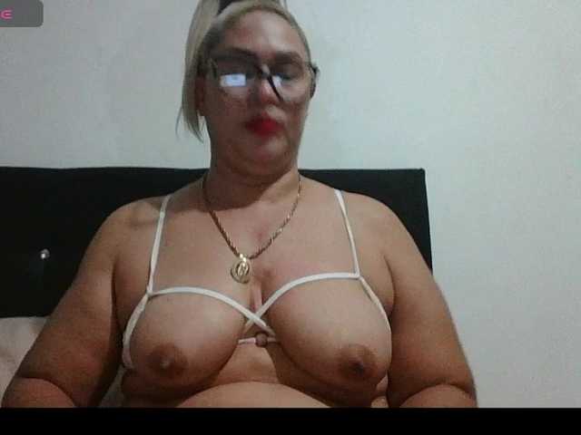 Hotmommyxxx free chat on liveonude