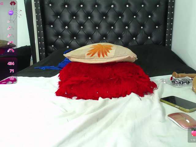 le modèle Morochitaramiirez est en webcam porno dans un show sur le site bongacams, il possède les tags suivants: Ebony,Brunette,Trimmed