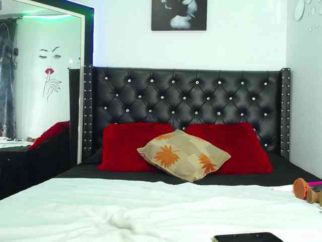 Morochitaramiirez webcam