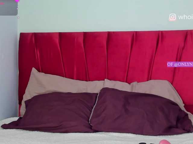 Nessa2wine's BongaCams show and profile