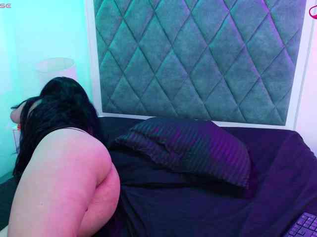 Alicia-smiith webcam