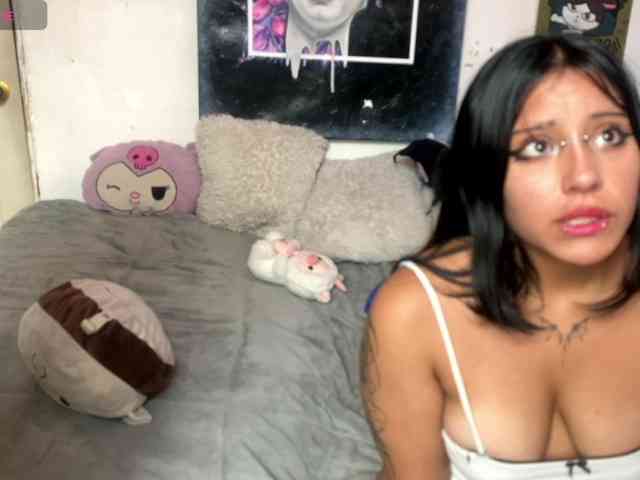 ViolettDanteex1 webcam