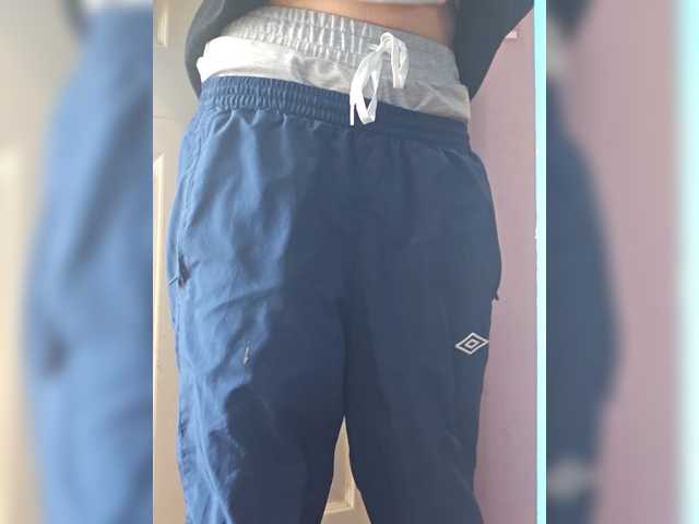 Lilrandcandy77 webcam stream