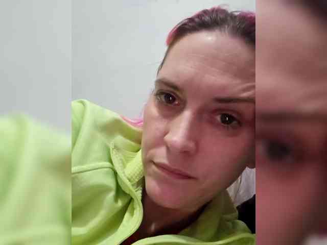 Lilrandcandy77 webcam