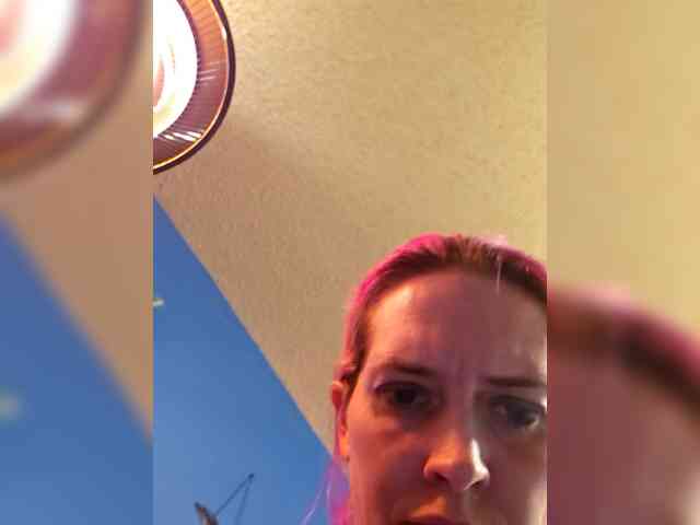 Lilrandcandy77 webcam