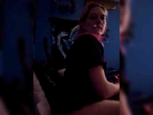 Lilrandcandy77 webcam