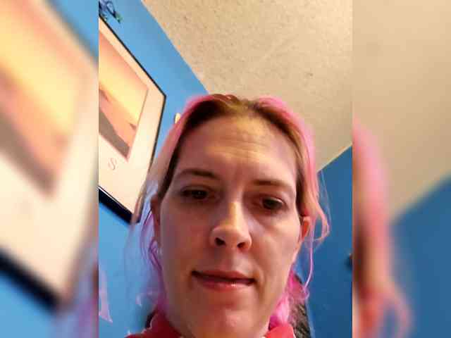 Lilrandcandy77 webcam