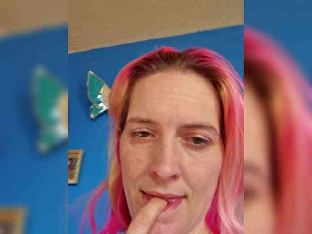 Lilrandcandy77 webcam