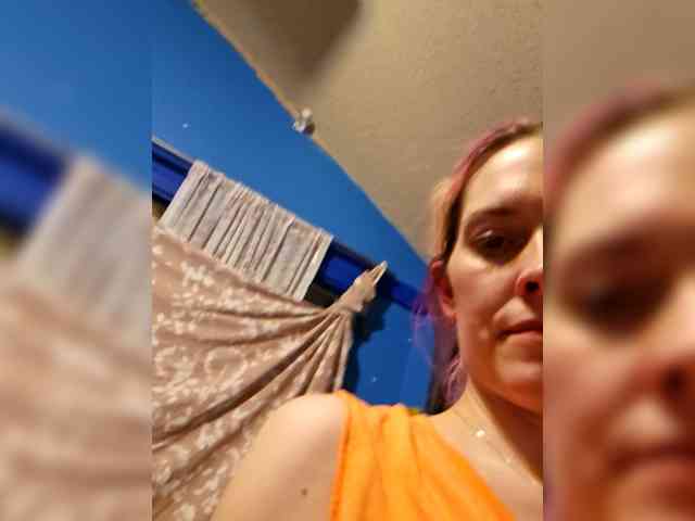 Lilrandcandy77 webcam