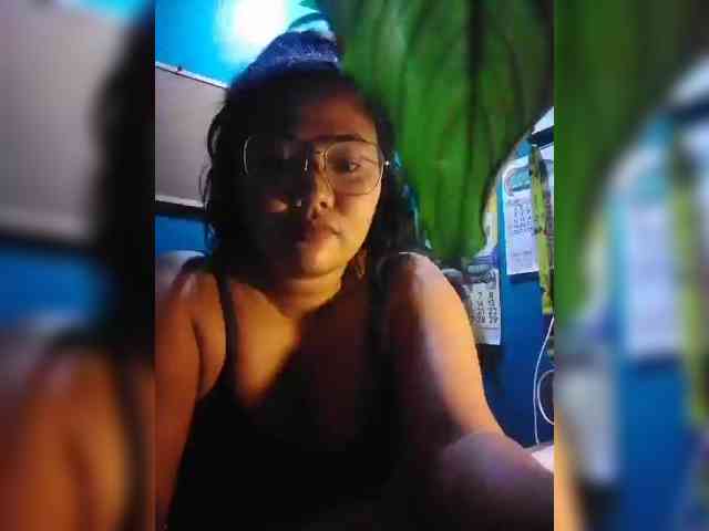 CesszZ Live Webcam on BongaCams