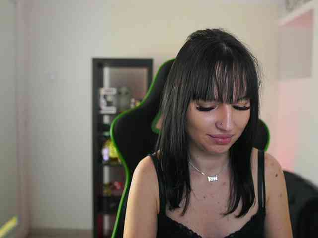 Shiningstarnew18 webcam