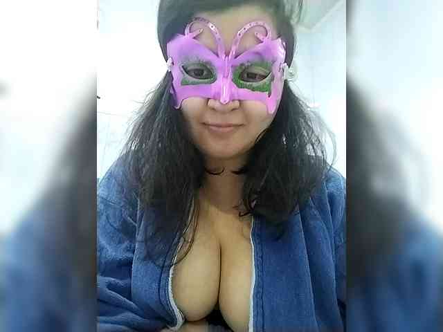 Orientaldiamond webcam