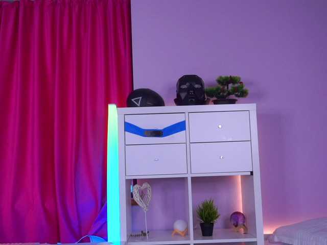 MistyReeds video chat preview