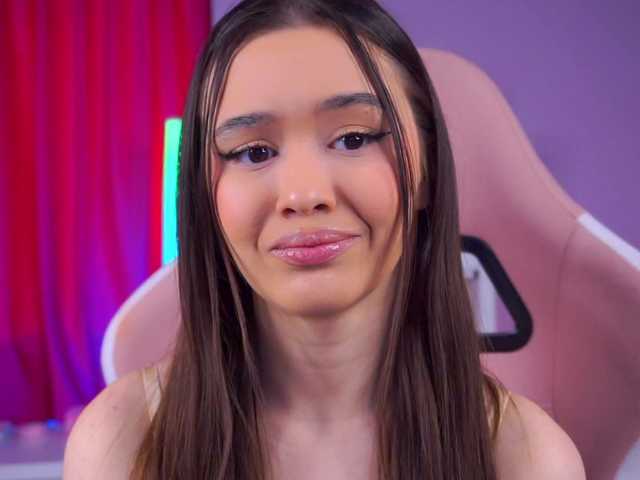 MistyReeds video chat preview