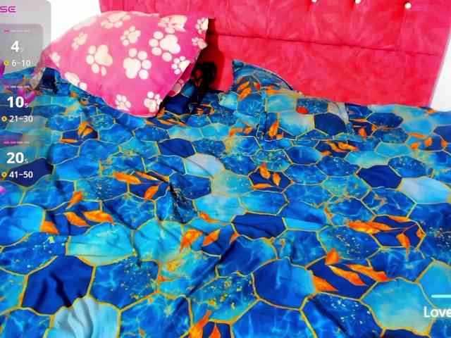 Angela-wish Live Webcam on BongaCams