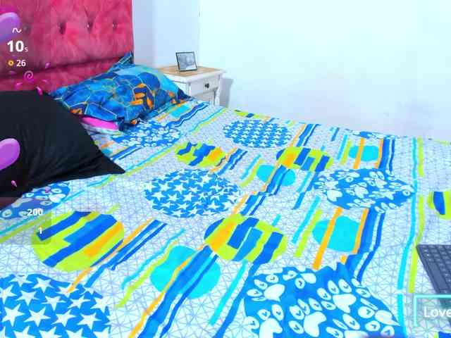 Angela-wish Live Webcam on BongaCams