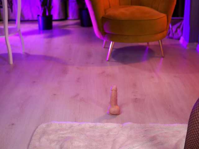 DelilahRayn's BongaCams show and profile