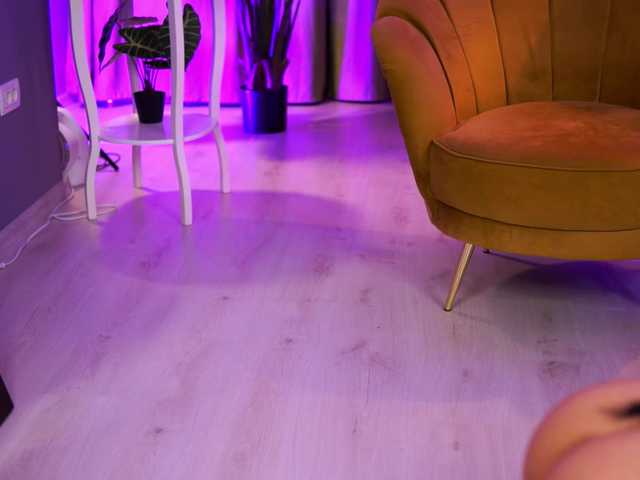 DelilahRayn's BongaCams show and profile