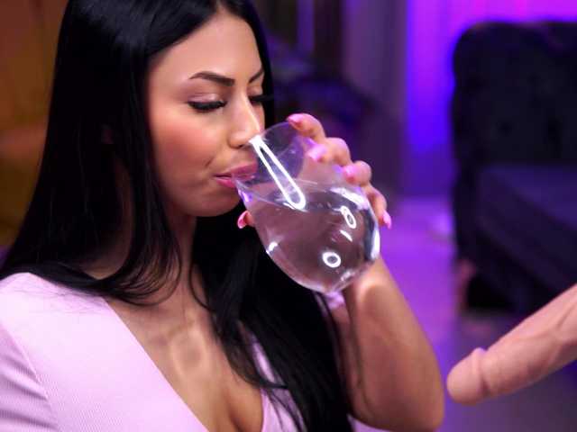 DelilahRayn's BongaCams show and profile