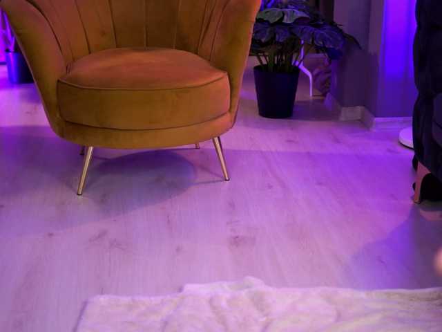 DelilahRayn's BongaCams show and profile