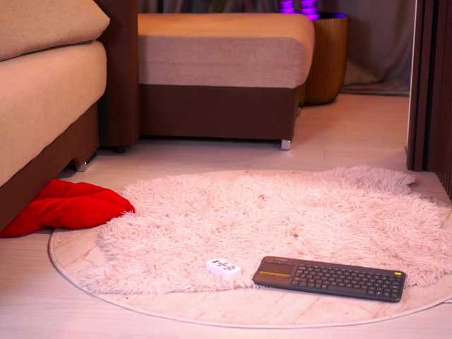 DelilahRayn's BongaCams show and profile