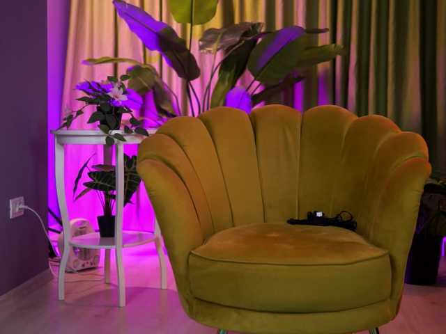 DelilahRayn's BongaCams show and profile