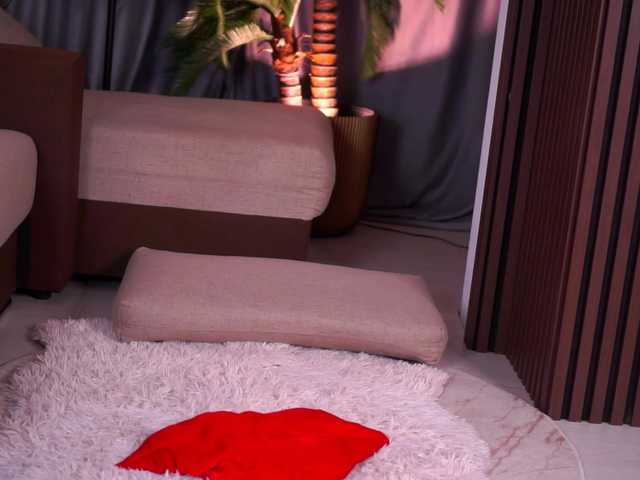 DelilahRayn's BongaCams show and profile