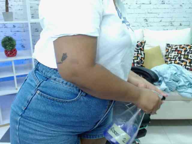 esmeralda-cuisman webcam