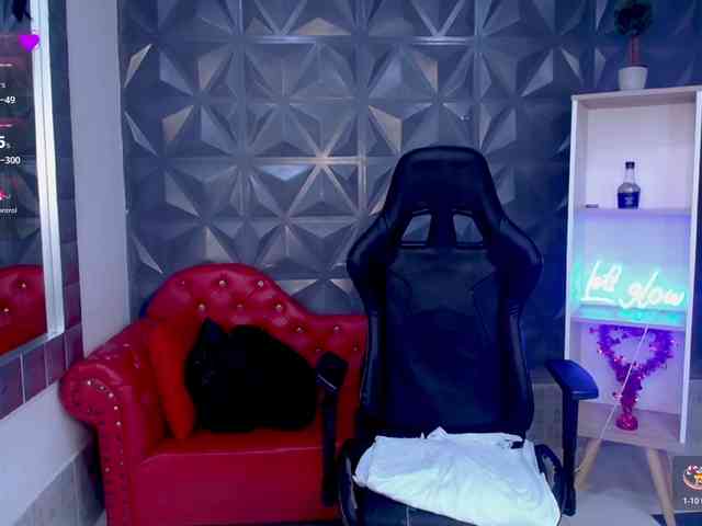 web cam striptease Esmeralda-cuisman