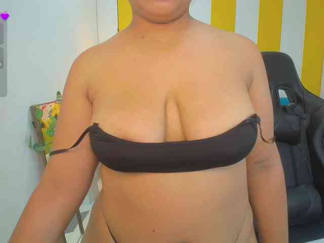 esmeralda-cuisman webcam