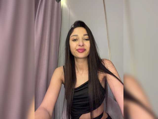 MolliKiana from BongaCams is Freechat