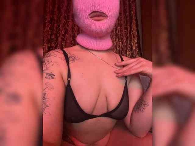 ElenaPrekrasnaya webcam