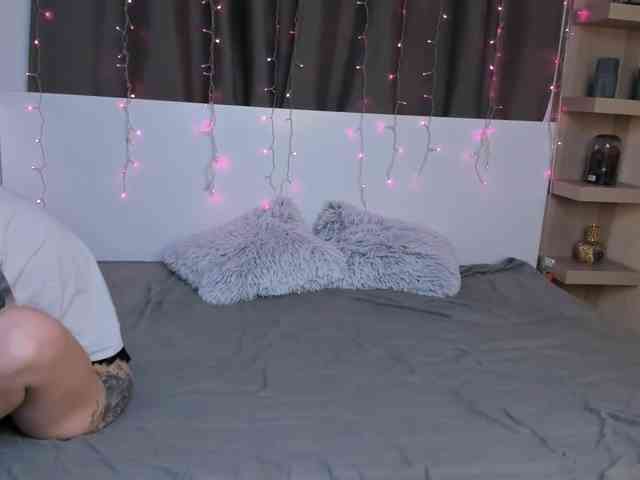 RoxyAndGiorgio webcam