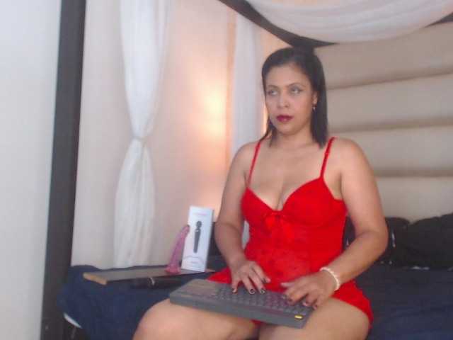 DemmiWild's BongaCams show and profile