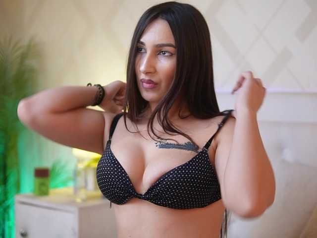 AlessiaPlay's BongaCams show and profile