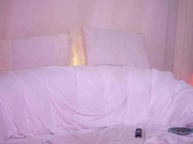 AlessiaPlay's BongaCams show and profile