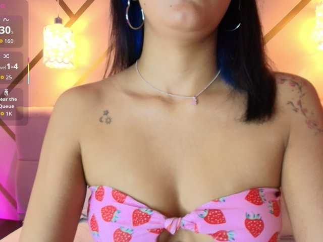 ArisSuarez's BongaCams show and profile