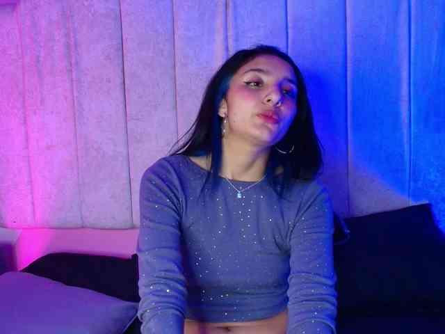 ArisSuarez Live Webcam on BongaCams