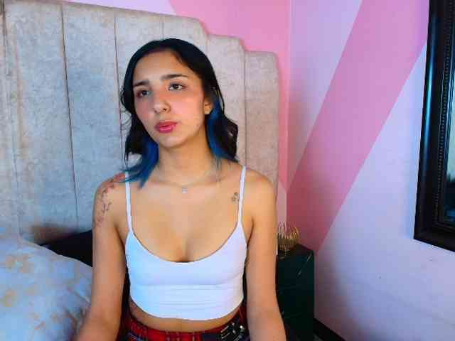 ArisSuarez Live Webcam on BongaCams