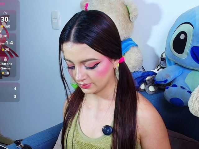 scarletmonroe's BongaCams show and profile