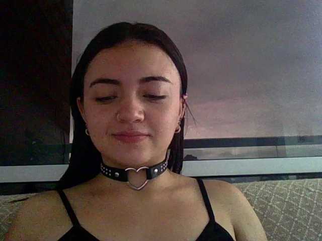 scarletmonroe's BongaCams show and profile