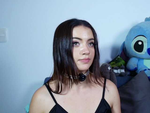 scarletmonroe's BongaCams show and profile