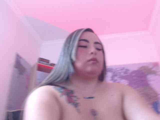 Nika86 webcam