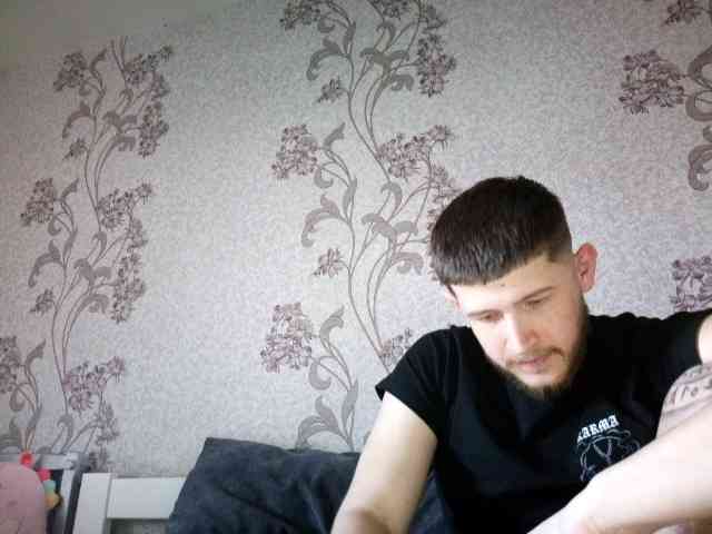 LoveeOnCam LoveeOnCam