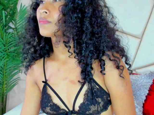 AngelinaKorss webcam