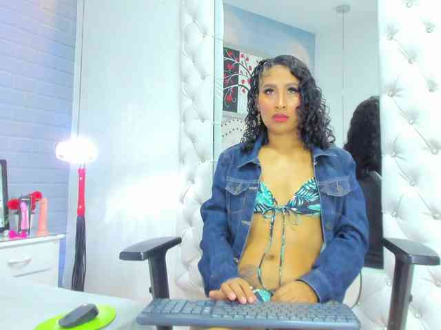 AngelinaKorss webcam