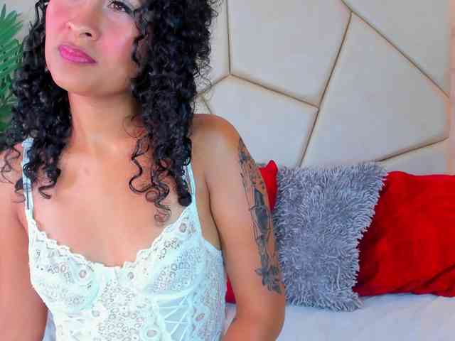 AngelinaKorss webcam