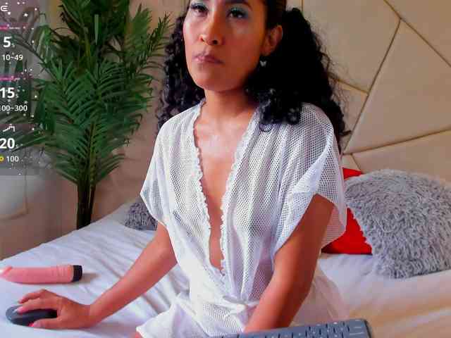 AngelinaKorss webcam